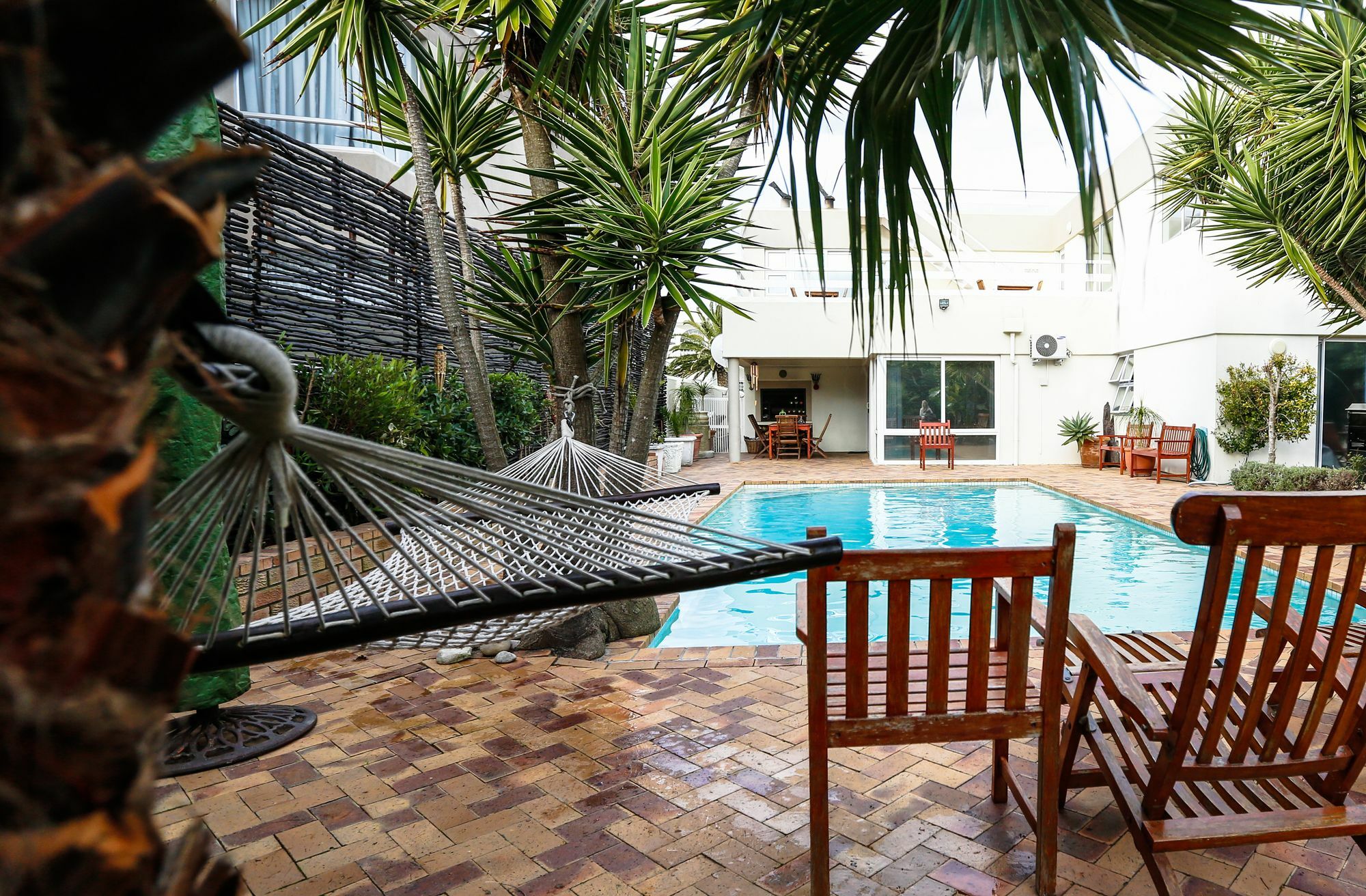 Secret Garden Guesthouse Bloubergstrand Ngoại thất bức ảnh